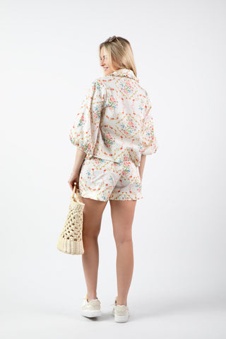 Sunday Short - Lorraine